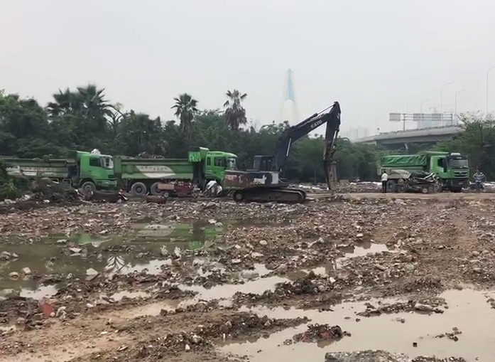 覆绿工程水泥地面破碎水泥块、垃圾清运施工视